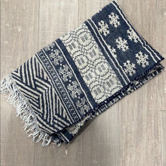 Blue Ivory Cream Geometric Print Women's Long Fringe Scarf - Picture 2 of 4